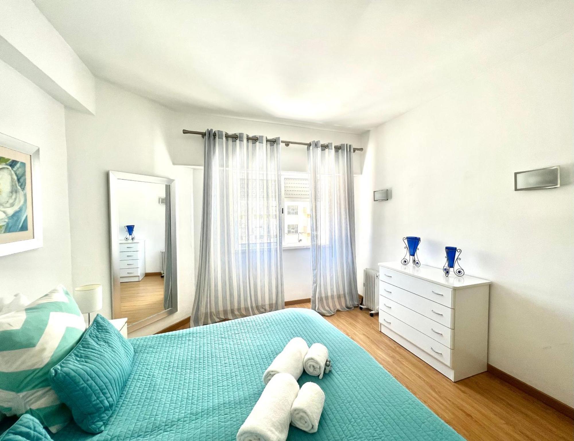 Torre 20 - Near The Beach - Quarteira Exterior foto